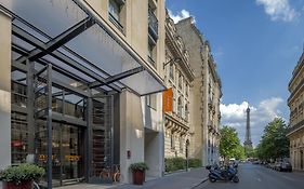 Hotel Canopy By Hilton Eiffel Tower  4*